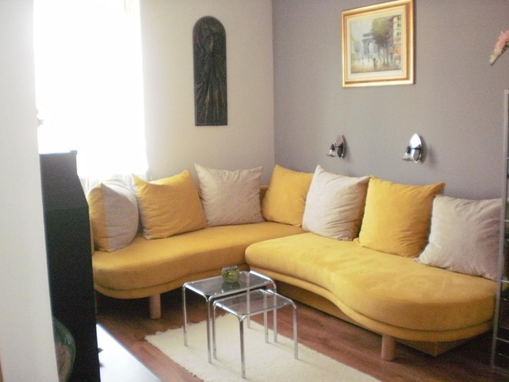 Molni Apartment Balatonfuzfo Ngoại thất bức ảnh